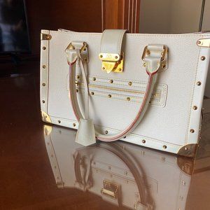 Louis Vuitton Le Fabuleux Blan shoulder tote Ivory 14.25" L x 8.75' H